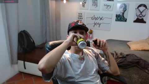 Snapshot of amethystshadow chatting on November 2025 12:15:02 PM amethystshadow online show from November 2025 12:15:02 PM