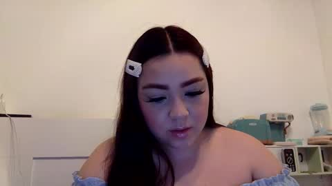 ami_rosee online show from February 2026 05:46:02 AM