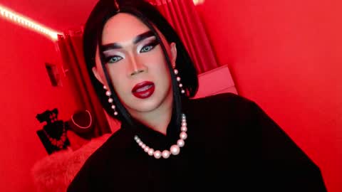 Queen Mireska online show from March 2025 03:49:01 PM