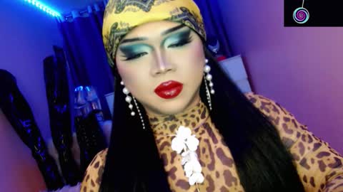 Queen Mireska online show from March 2026 05:25:01 PM