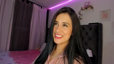 Amira sweet online show from March 2026 10:59:01 PM