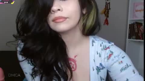 amilust online show from November 2025 07:03:03 PM