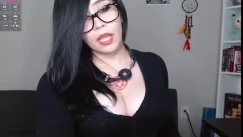 amilust online show from February 2026 09:42:01 PM