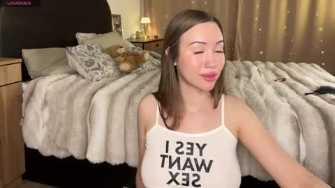 Amelia online show from May 2026 11:32:01 PM