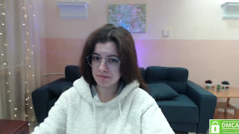 Amina online show from January 2025 06:25:02 AM