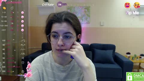 Amina online show from January 2025 04:33:01 PM