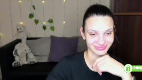 Amina online show from February 2025 02:09:02 PM