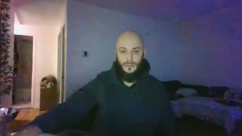 Snapshot of amine787978 chatting on November 2025 04:56:02 AM amine787978 online show from November 2025 04:56:02 AM