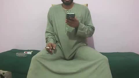 Snapshot of amir_elaraby chatting on November 2025 11:37:02 PM Amir online show from November 2025 11:37:02 PM