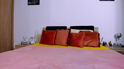 Snapshot of amiracataleya chatting on October 2025 09:00:01 AM Arinna online show from October 2025 09:00:01 AM