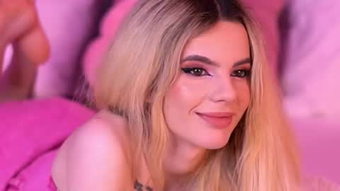 amiralovely online show from June 2026 07:07:01 PM