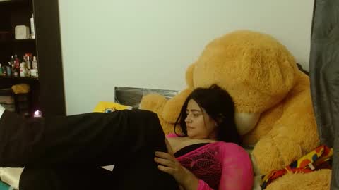 Snapshot of ammbaar1 chatting on September 2025 11:30:01 PM Ambaar online show from September 2025 11:30:01 PM