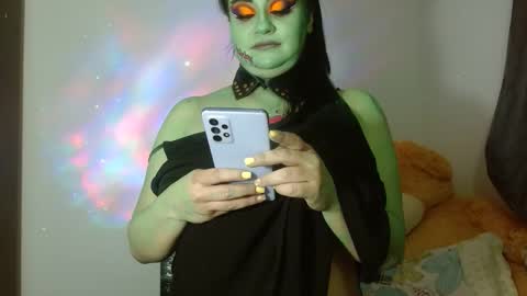 Snapshot of ammbaar1 chatting on October 2025 01:39:01 AM Ambaar online show from October 2025 01:39:01 AM