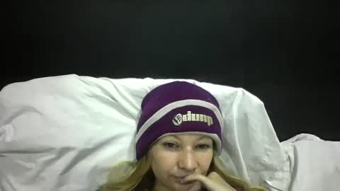 Snapshot of ammber3 chatting on April 2026 11:16:01 AM Paula D online show from April 2026 11:16:01 AM