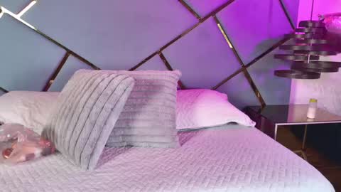 ammy durand online show from October 2025 07:22:02 PM