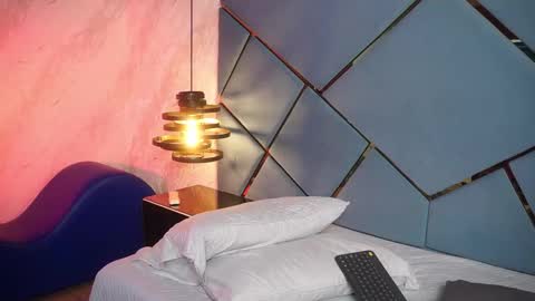 Snapshot of ammy_durand chatting on February 2026 03:05:01 AM ammy durand online show from February 2026 03:05:01 AM