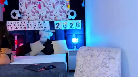 Ammy Jones online show from June 2026 07:29:01 PM