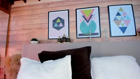 Ammy Scott  online show from February 2025 03:42:01 AM