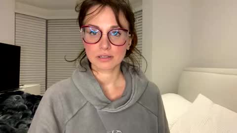 amolika online show from February 2026 09:02:01 PM