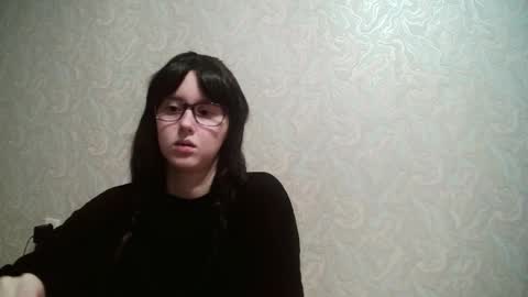 Amomira online show from January 2026 12:07:02 PM