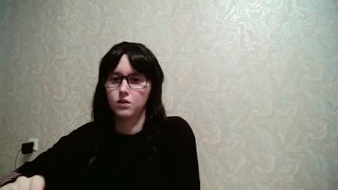 Amomira online show from May 2026 02:24:02 PM