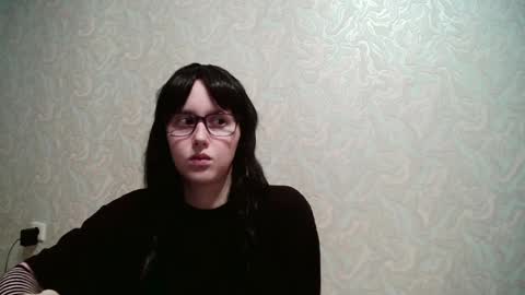 Amomira online show from May 2026 02:35:02 PM