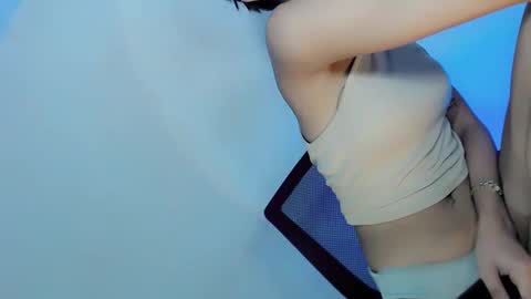 Belle Tylor online show from January 2025 06:43:02 AM