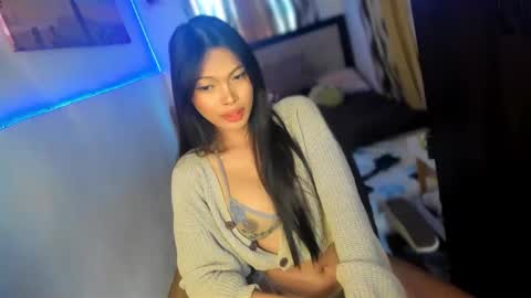 Snapshot of amor_prinsesa chatting on December 2024 05:45:01 AM Prinsesa online show from December 2024 05:45:01 AM