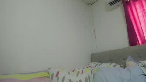 Snapshot of amor_prinsesa chatting on December 2024 06:22:02 AM Prinsesa online show from December 2024 06:22:02 AM