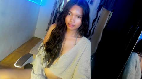 Snapshot of amor_prinsesa chatting on December 2024 04:21:01 AM Prinsesa online show from December 2024 04:21:01 AM