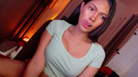 Snapshot of amor_prinsesa chatting on September 2025 07:03:01 PM Prinsesa online show from September 2025 07:03:01 PM
