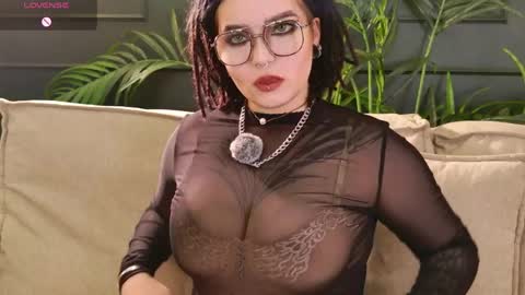 amore online show from May 2026 12:17:02 AM