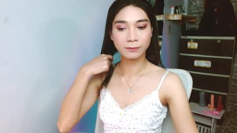 Snapshot of amorous_tina chatting on December 2025 11:29:01 AM Tina online show from December 2025 11:29:01 AM