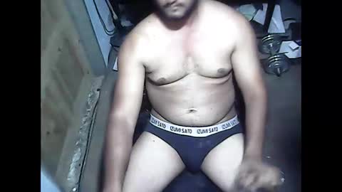 Snapshot of amorousr chatting on February 2025 07:23:01 PM SubboyShivan online show from February 2025 07:23:01 PM