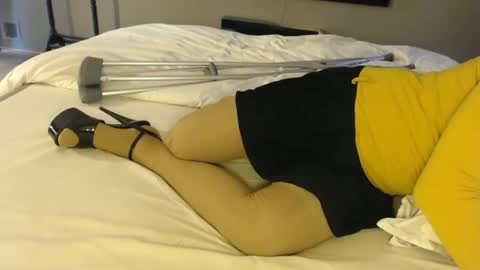 Snapshot of amputee_trans chatting on February 2026 12:23:01 PM amputee_trans online show from February 2026 12:23:01 PM