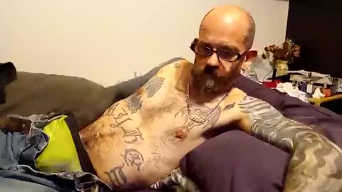 Snapshot of amunrethegod chatting on March 2025 08:44:02 PM amunrethegod online show from March 2025 08:44:02 PM