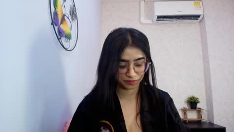 amy__wats0n online show from October 2025 07:34:01 PM