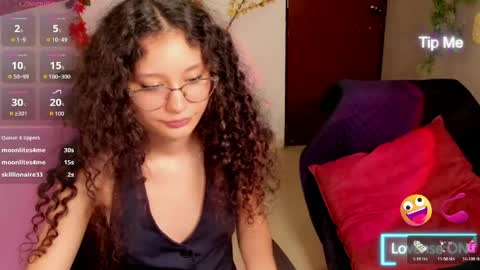 Snapshot of amy_adammss chatting on April 2026 08:57:02 PM amy_adammss online show from April 2026 08:57:02 PM