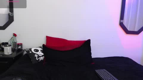 Amy online show from September 2025 03:39:01 PM