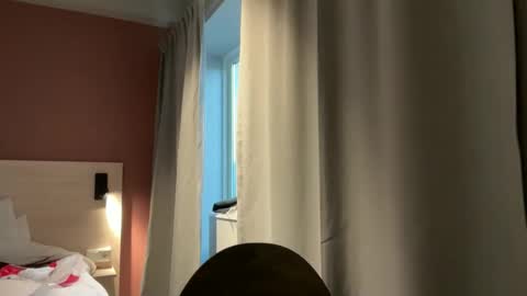amy_chambers online show from May 2026 06:46:01 PM