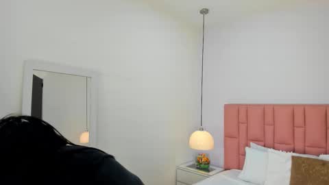 Aleja   online show from December 2025 03:04:02 AM