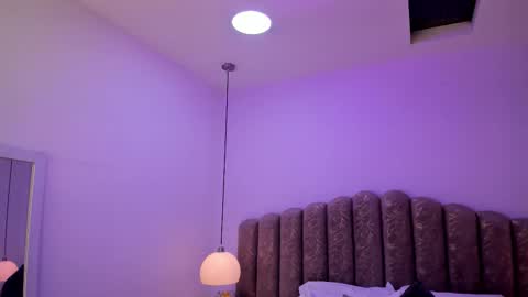 Aleja   online show from January 2026 03:10:02 AM