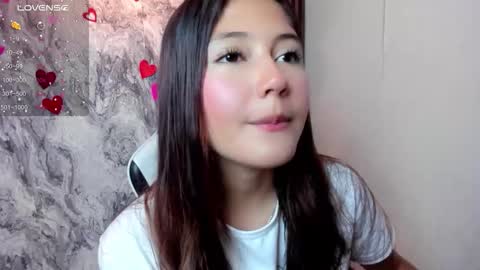 Snapshot of amy_innocent_ chatting on February 2026 08:27:01 PM Amy online show from February 2026 08:27:01 PM