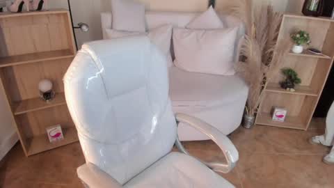 Snapshot of amy_kiitty chatting on January 2025 07:51:02 PM online show from January 2025 07:51:02 PM