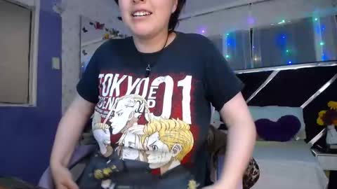 Snapshot of amy_kobayashi chatting on October 2025 07:00:01 PM Amy online show from October 2025 07:00:01 PM