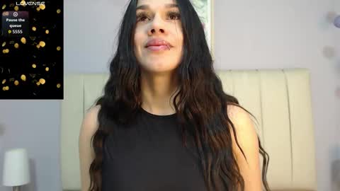 Snapshot of amy_le chatting on December 2025 01:51:02 PM Amy online show from December 2025 01:51:02 PM