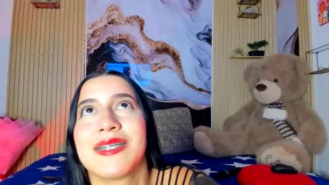 Snapshot of amy_leah_ chatting on September 2025 02:44:01 AM amy_leah_ online show from September 2025 02:44:01 AM