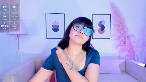 Snapshot of amy_lit chatting on October 2025 07:47:01 PM Hello I am Allison Welcome to my room and let is have a good time together whith me online show from October 2025 07:47:01 PM
