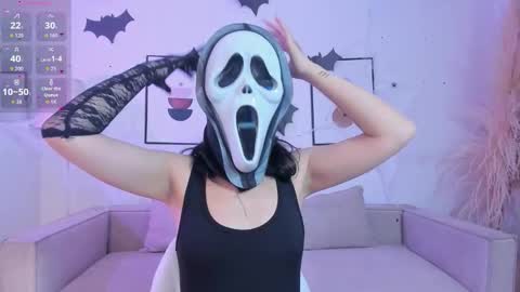 Snapshot of amy_lit chatting on October 2025 07:13:02 PM Hello I am Allison Welcome to my room and let is have a good time together whith me online show from October 2025 07:13:02 PM