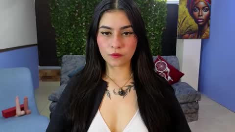 Snapshot of amy_lovelydoll chatting on December 2025 07:32:01 PM Amy online show from December 2025 07:32:01 PM